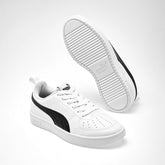 Tenis Rickie Jr para Joven marca Puma Blanco