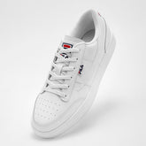 Pakar.com | Tienda online - Tenis urbano para hombre Fila - Envío gratis desde $500
