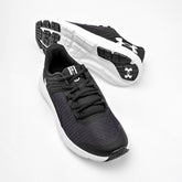 Under Armour UA BGS Outhustle 2