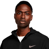 Nike M Nike Form
