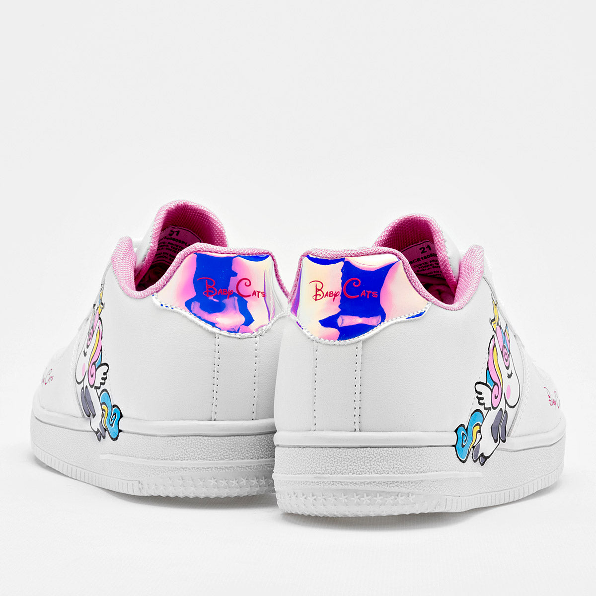 Tenis urbano para niña con unicornio marca Baby Cats Blanco cod. 100704