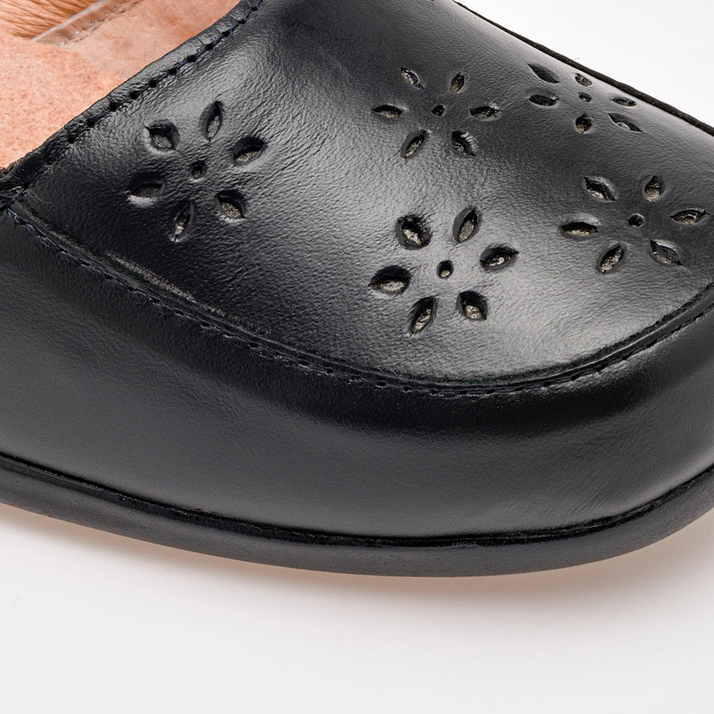 Pakar.com | Tienda online - Zapato de horma cómoda para mujer Mora Confort - Envío gratis desde $500