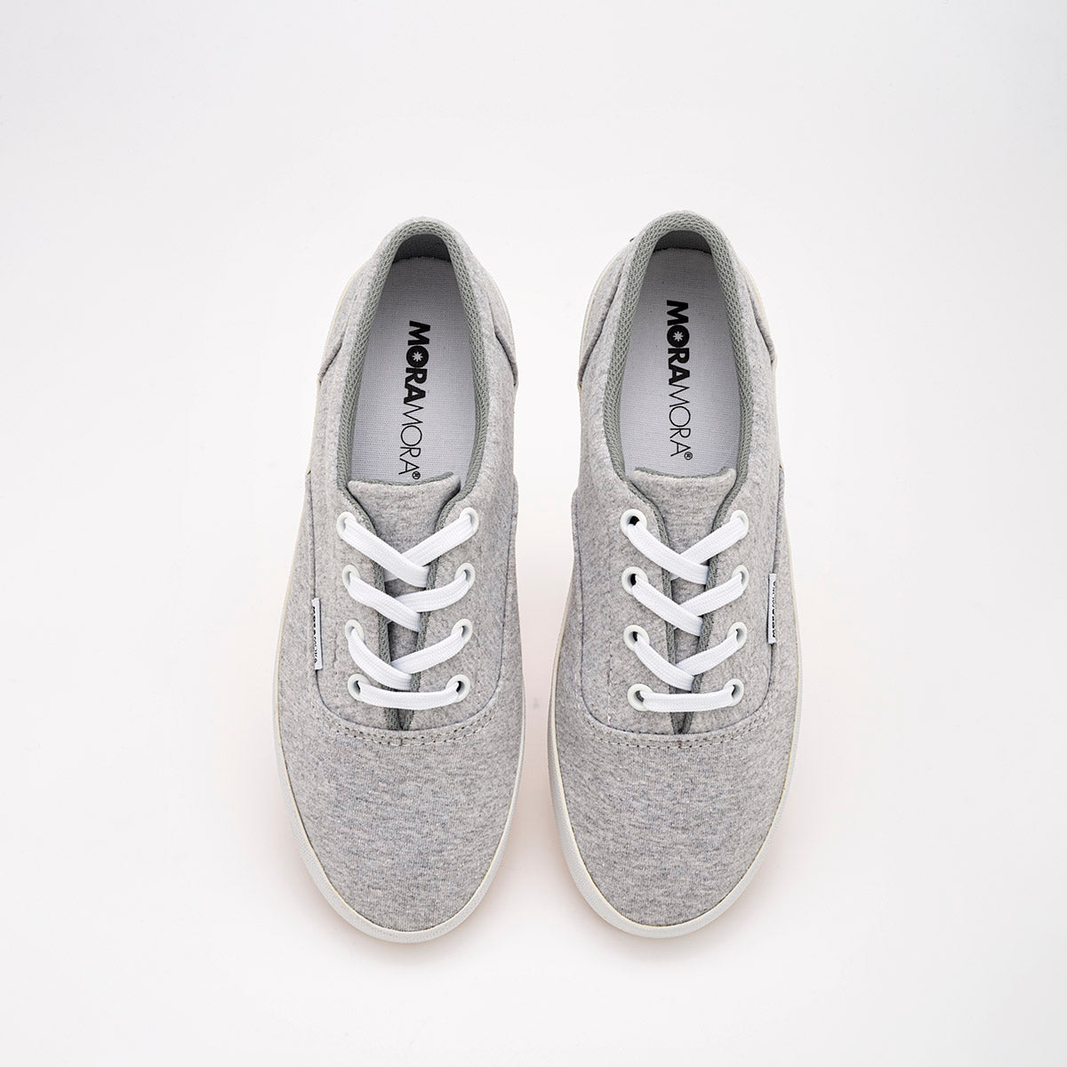 Tenis para mujer marca Moramora Gris cod. 102475