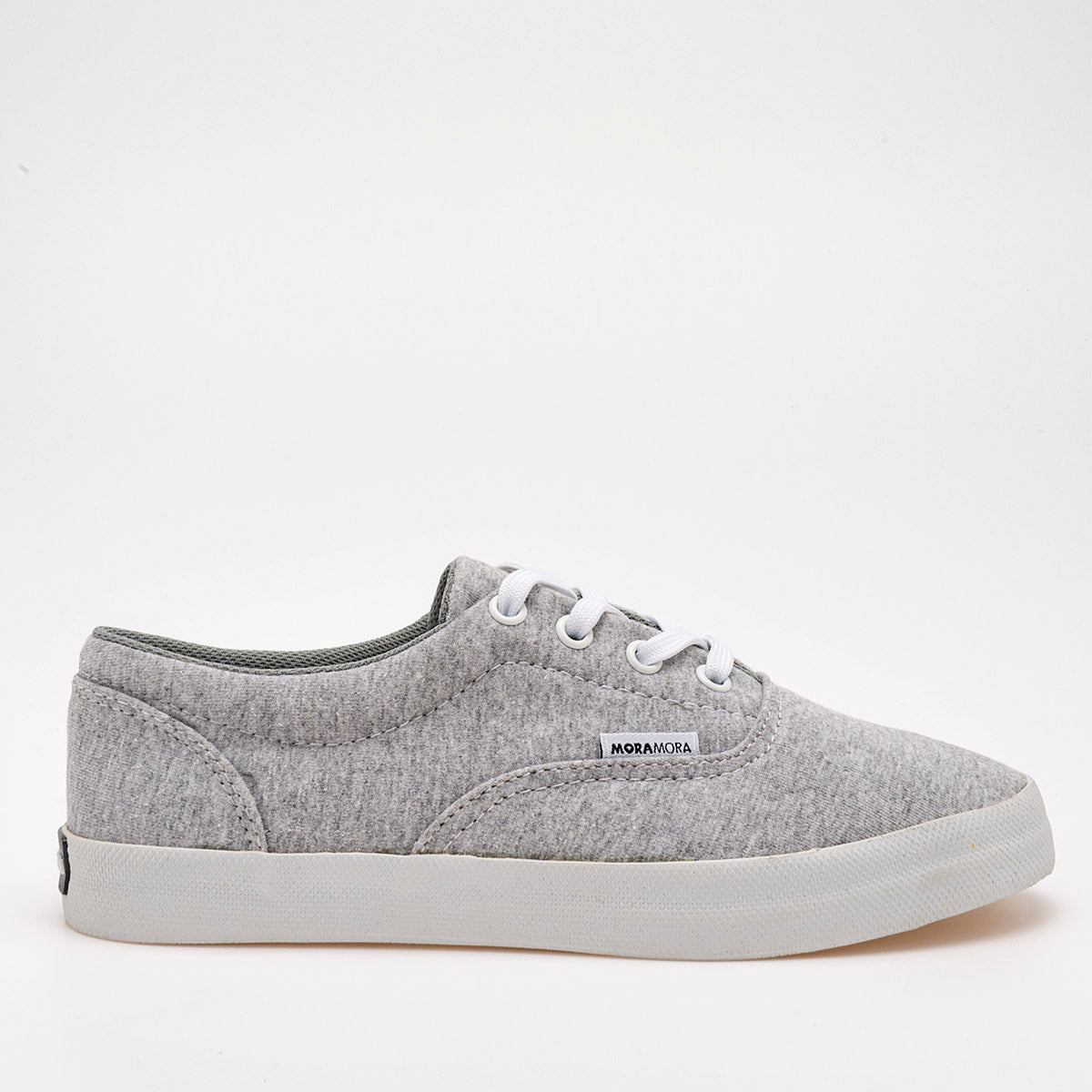 Tenis para mujer marca Moramora Gris cod. 102475