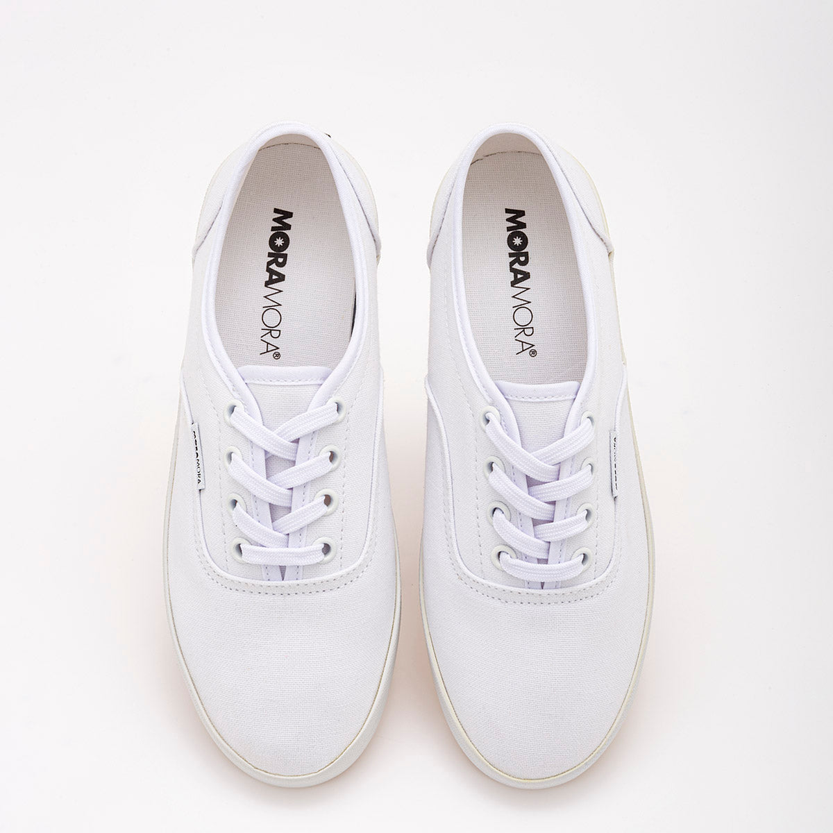 Tenis escolar para joven marca Moramora Blanco cod. 102481