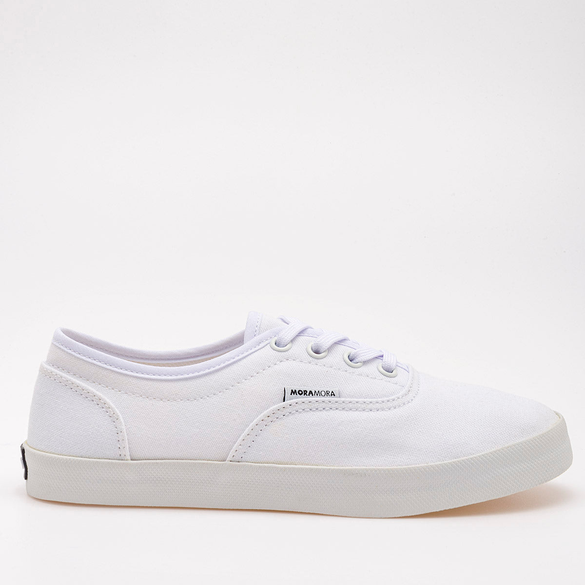 Tenis escolar para joven marca Moramora Blanco cod. 102481