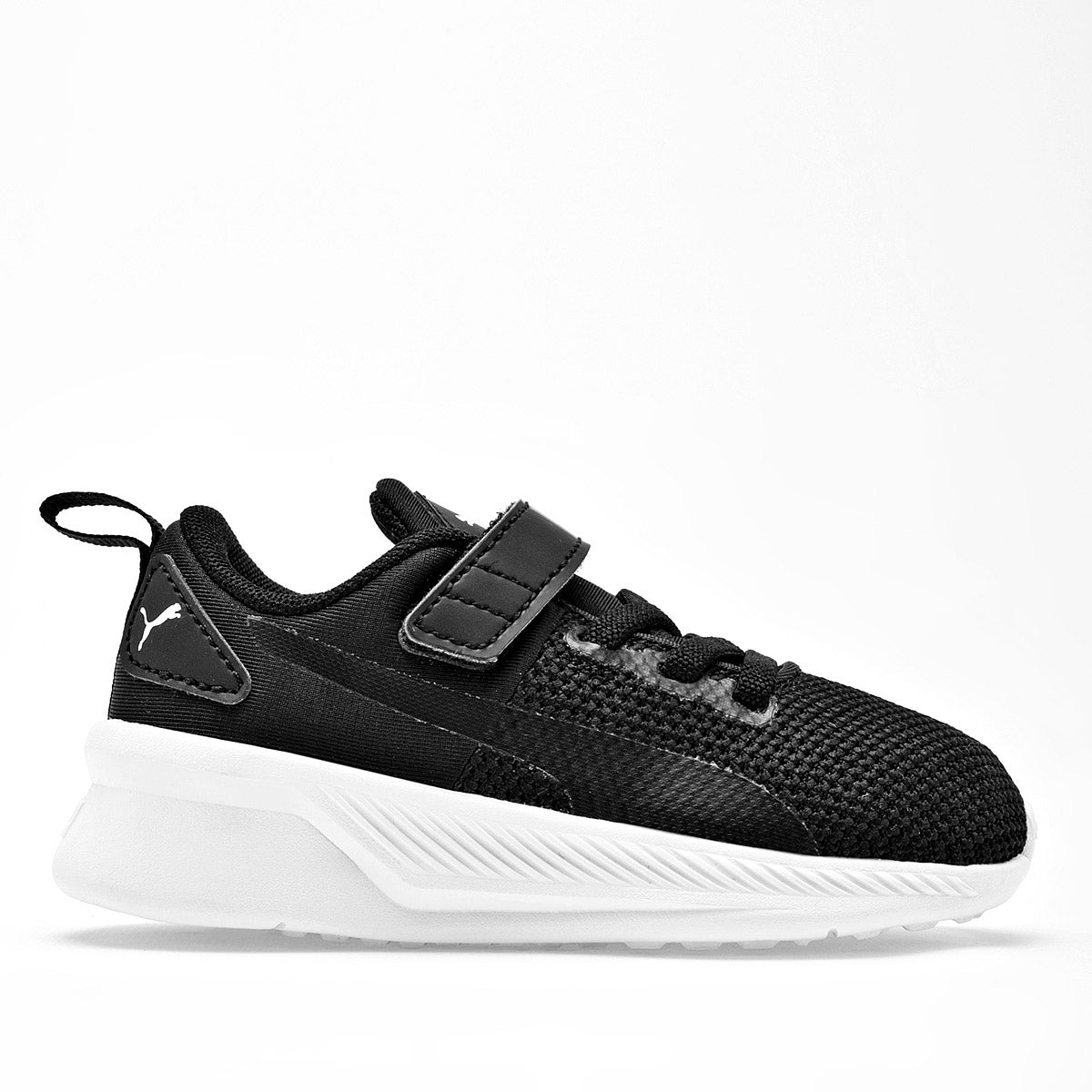 Tenis deportivo para Niño marca Puma Negro cod. 103518