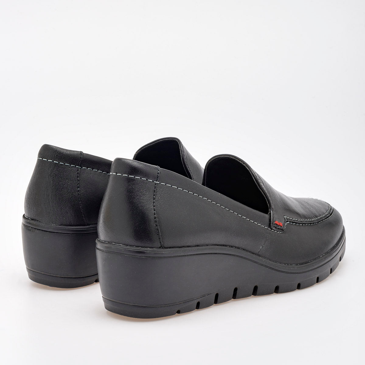 Zapato confort para mujer marca Flexi Negro cod. 103675