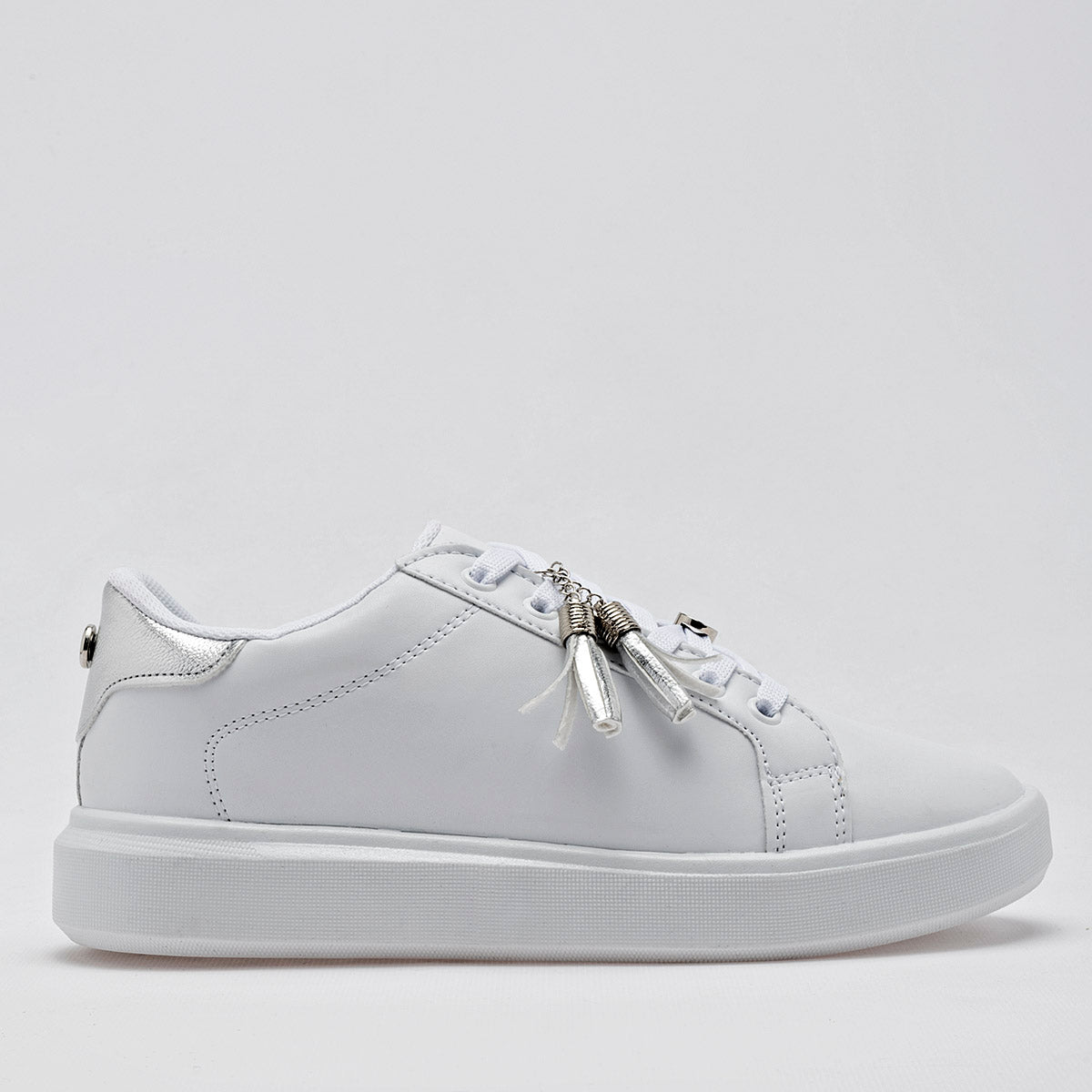 Tenis escolar para joven marca Moramora Blanco cod. 104769