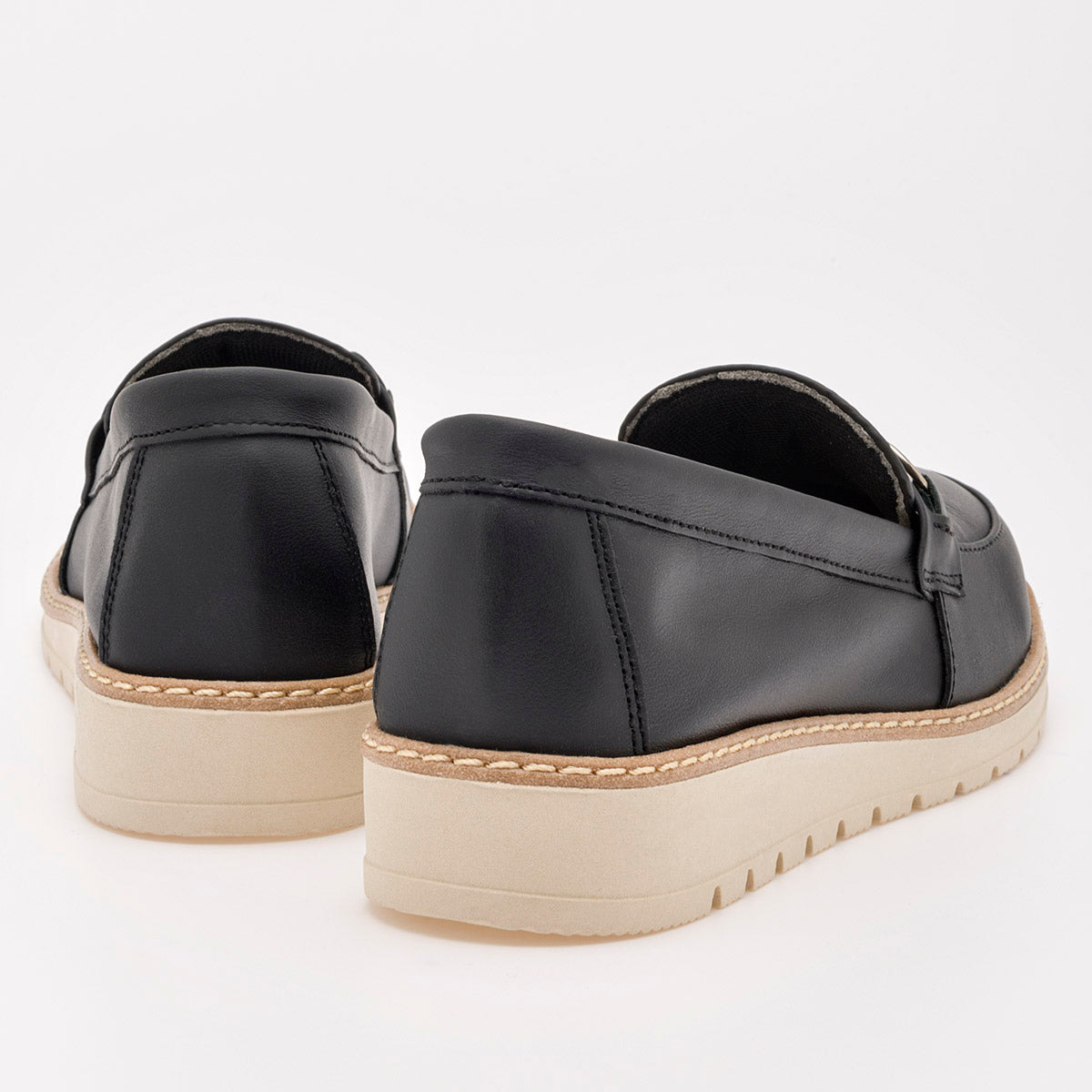 Zapato mocasín para mujer marca Kevek Negro cod. 104784