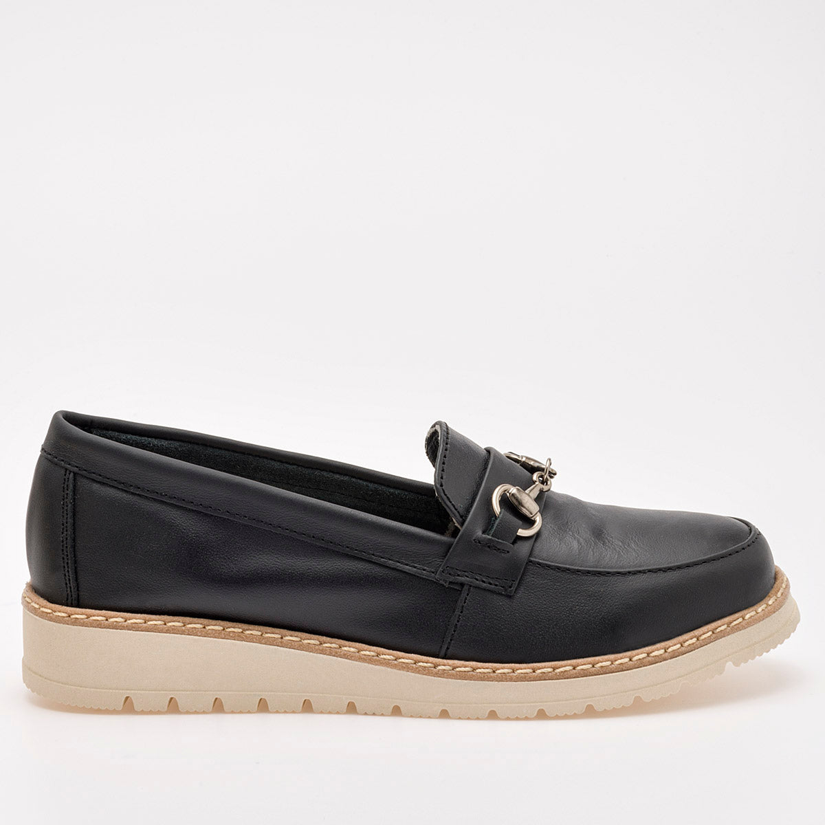 Zapato mocasín para mujer marca Kevek Negro cod. 104784