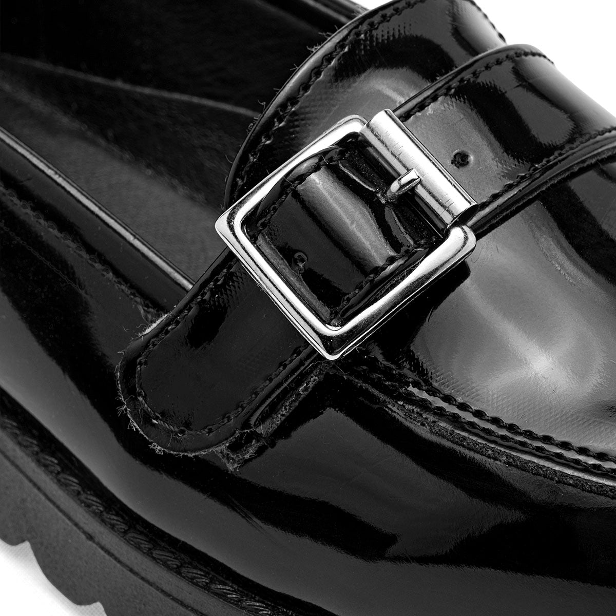 Zapato casual charol para Mujer marca Vitalia Negro