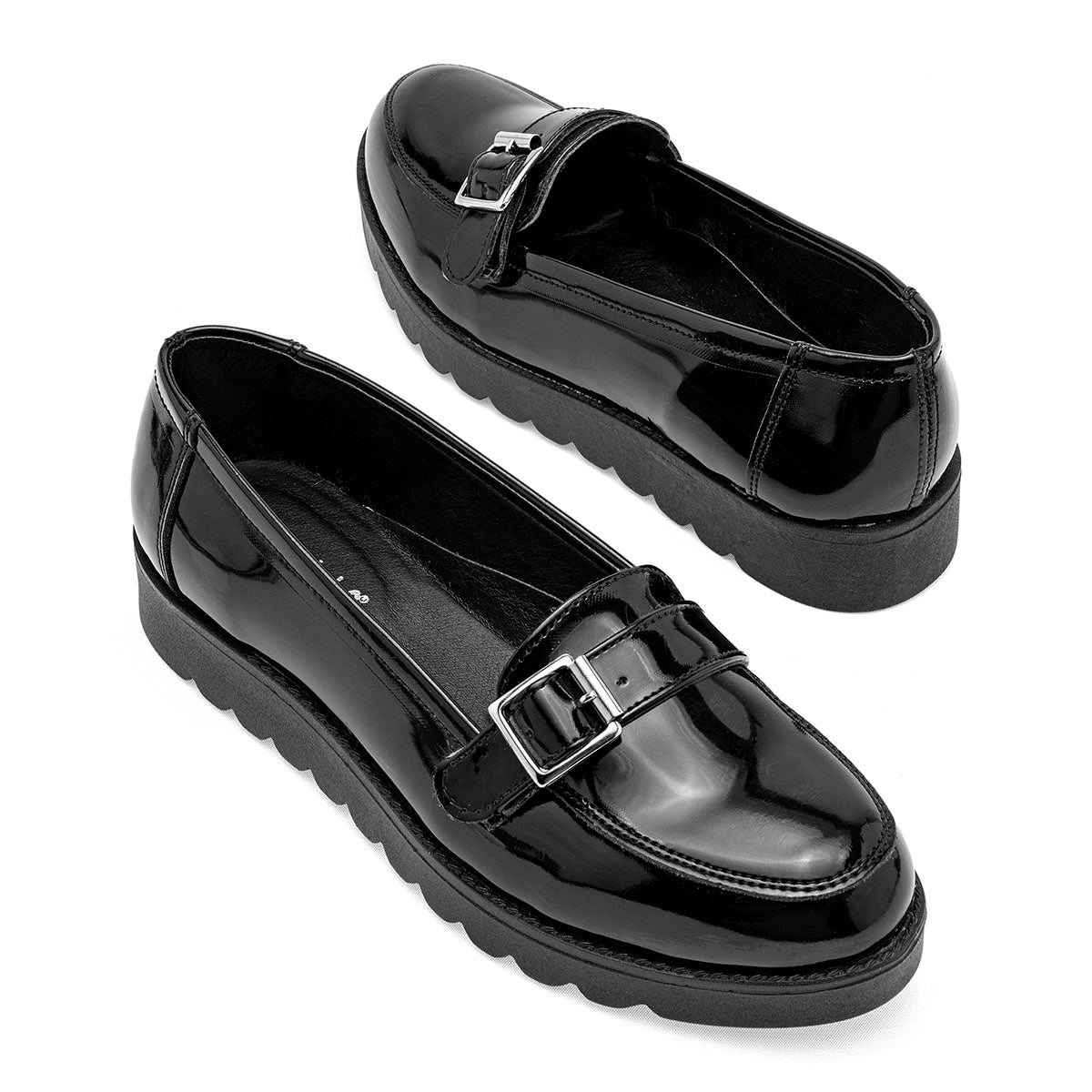 Zapato casual charol para Mujer marca Vitalia Negro