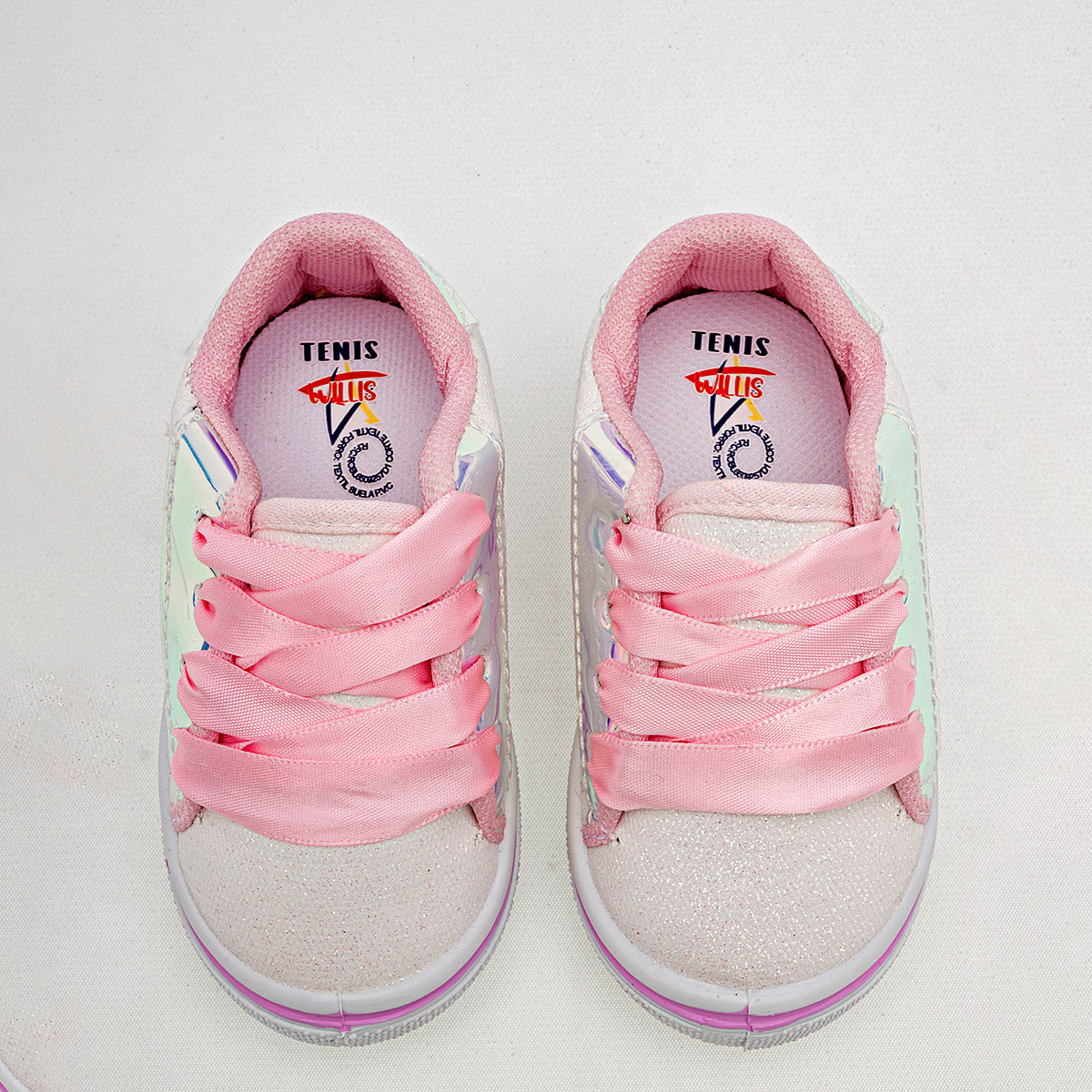 Tenis urbano para niña marca Willis Rosa cod. 105109