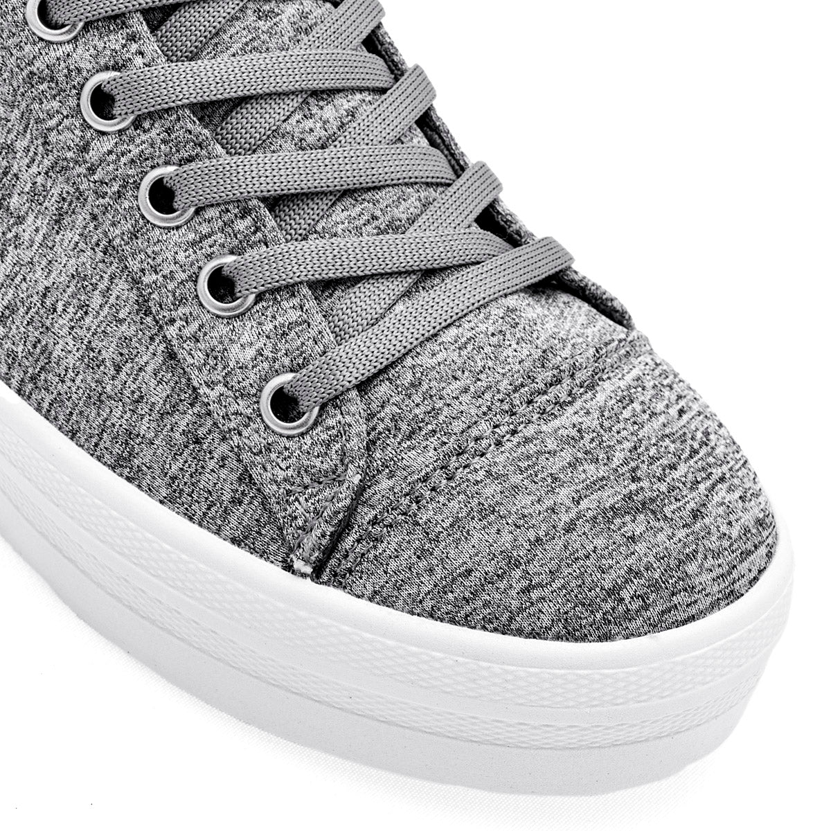 Tenis urbano para mujer marca Nazzcar Gris cod. 105389