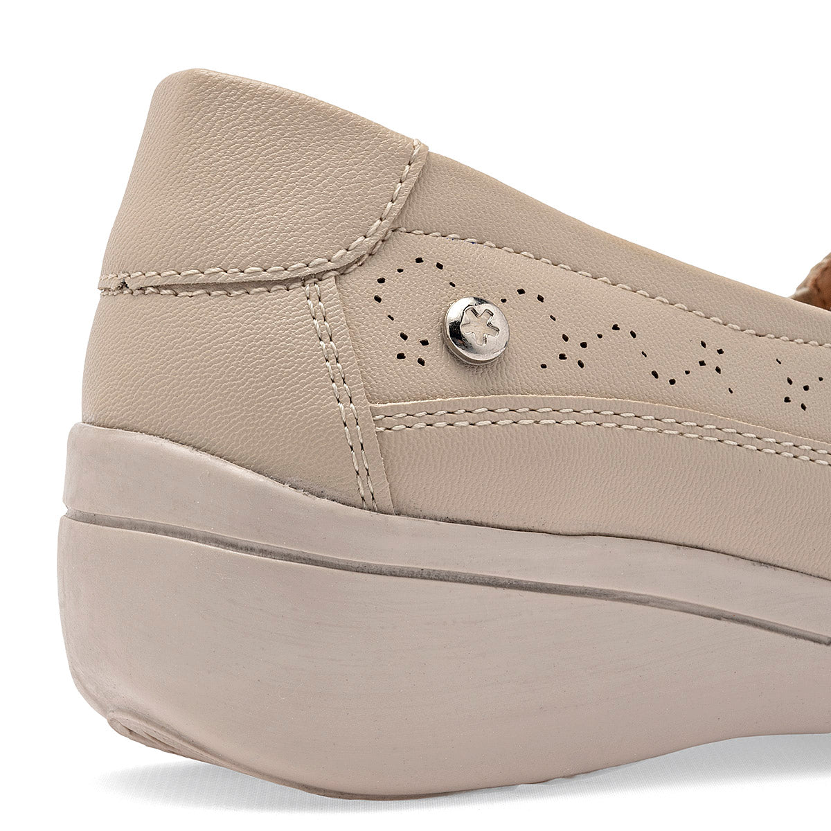 Zapato confort beige Mora Confort para mujer