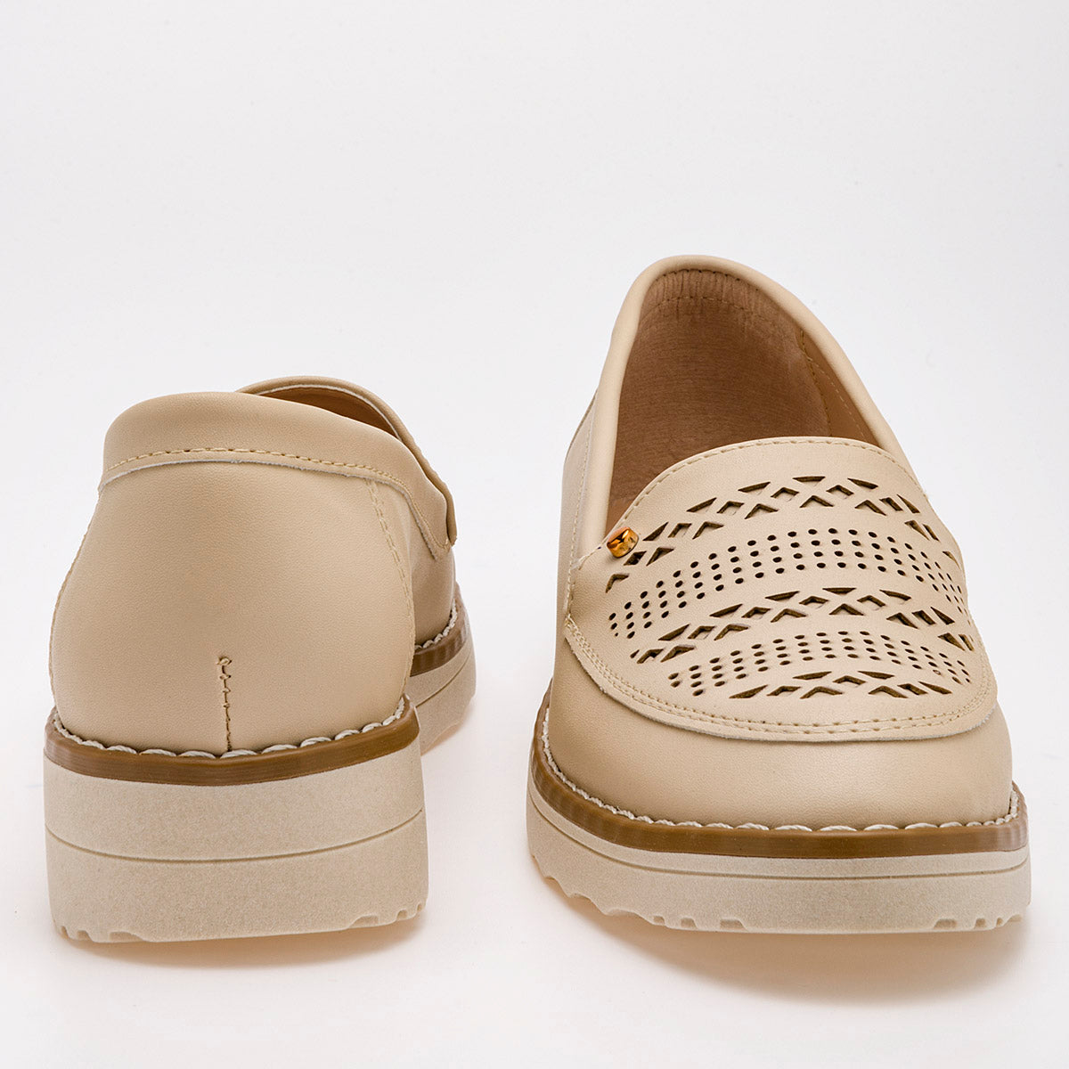 Zapato mocasín casual confort para mujer marca Been Class Beige cod. 108177