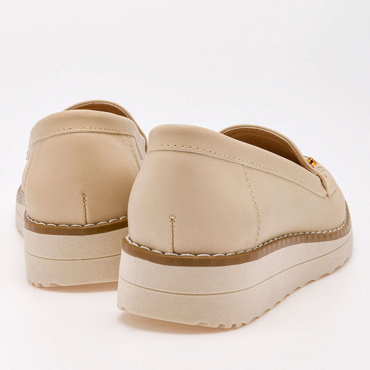 Zapato mocasín casual confort para mujer marca Been Class Beige cod. 108177