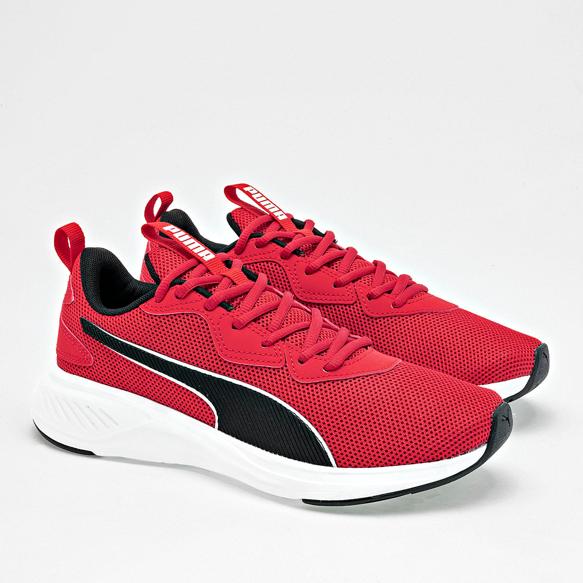 Tenis deportivo  para hombre marca Puma  cod. 110846