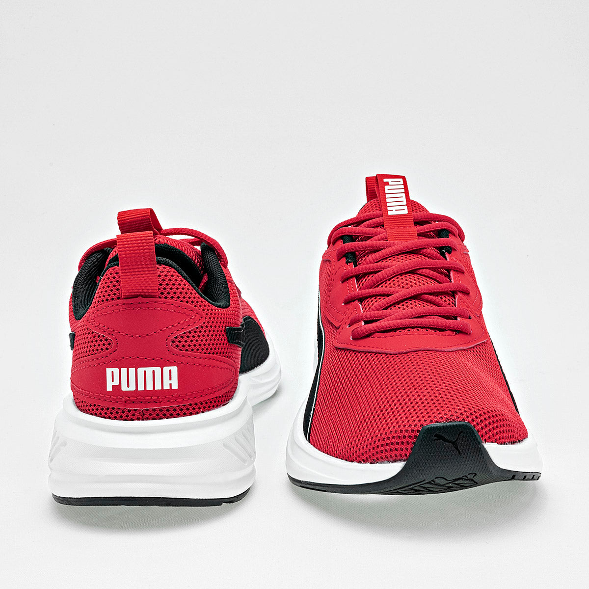 Tenis deportivo  para hombre marca Puma  cod. 110846