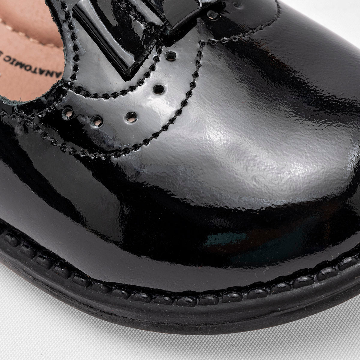 Zapato escolar para bebé niña marca Dogi Negro cod. 111289