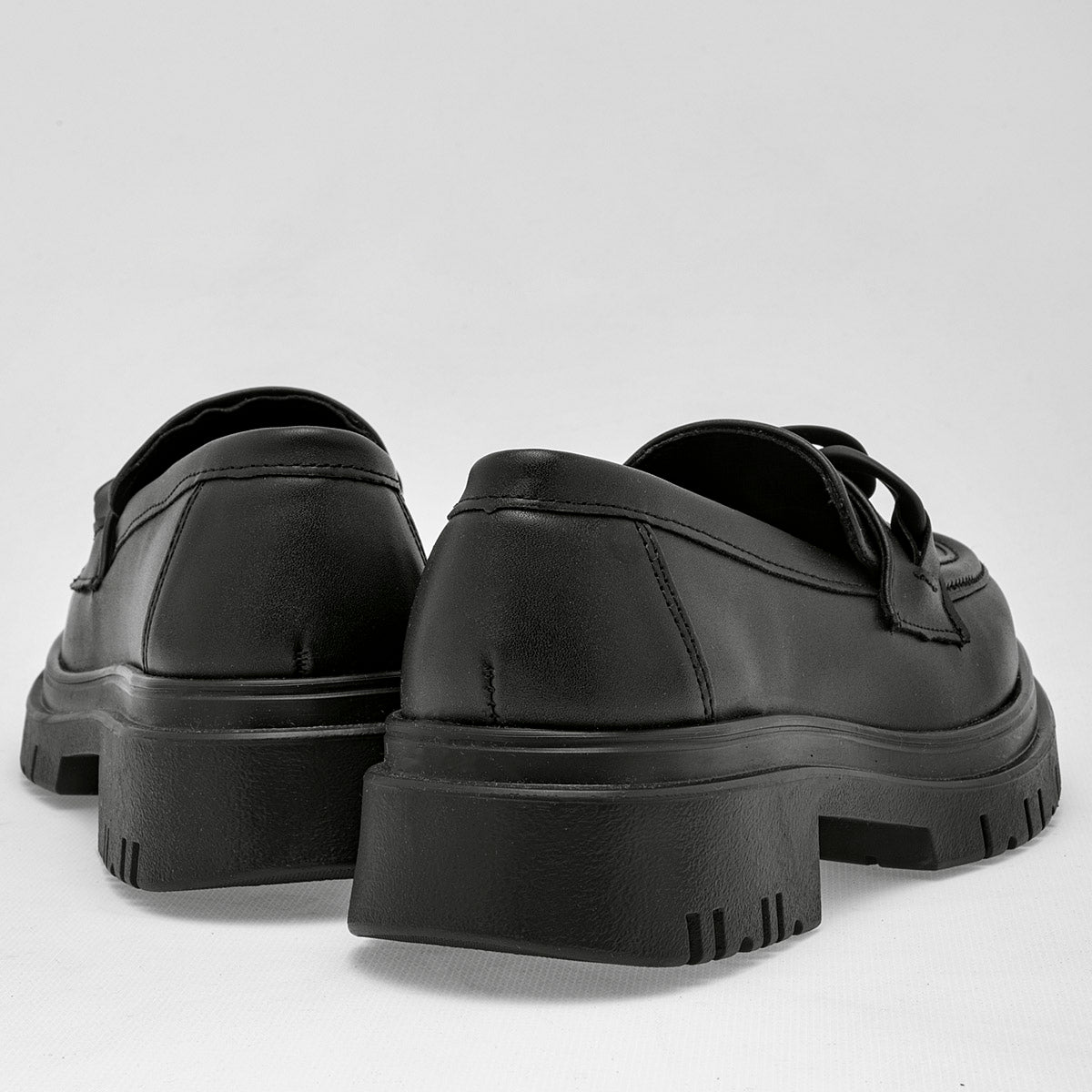 Mocasín escolar para joven marca Green Love Negro cod. 111310