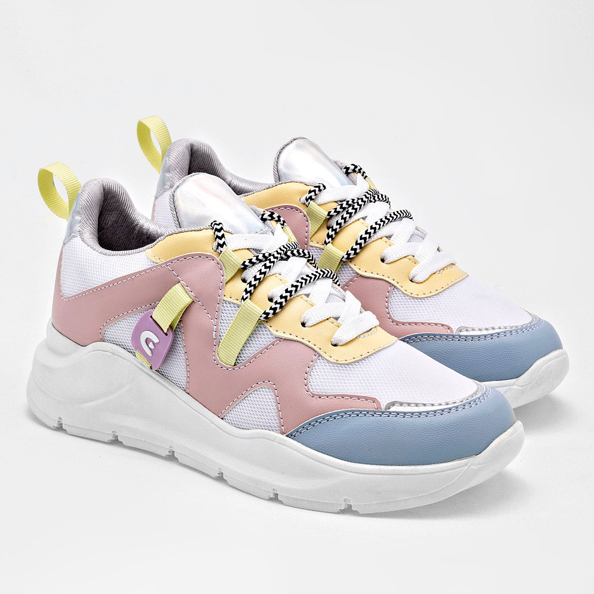 Pakar.com | Tienda online | Calzado Escolar | Tenis urbano chunky C>Libre para mujer | Regreso a clases | Vacaciones de Verano