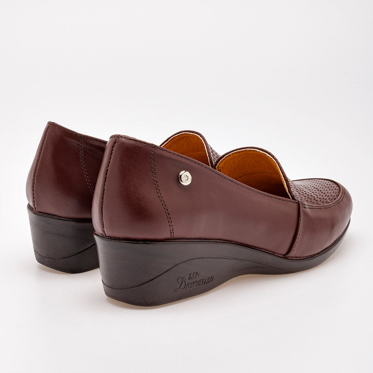 Mocasín confort en piel para mujer marca Mora Confort Café cod. 112515