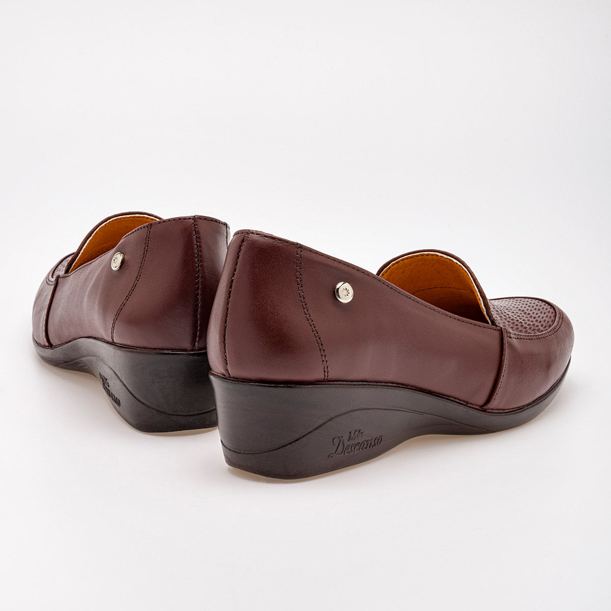 Mocasín confort en piel para mujer marca Mora Confort Café cod. 112515