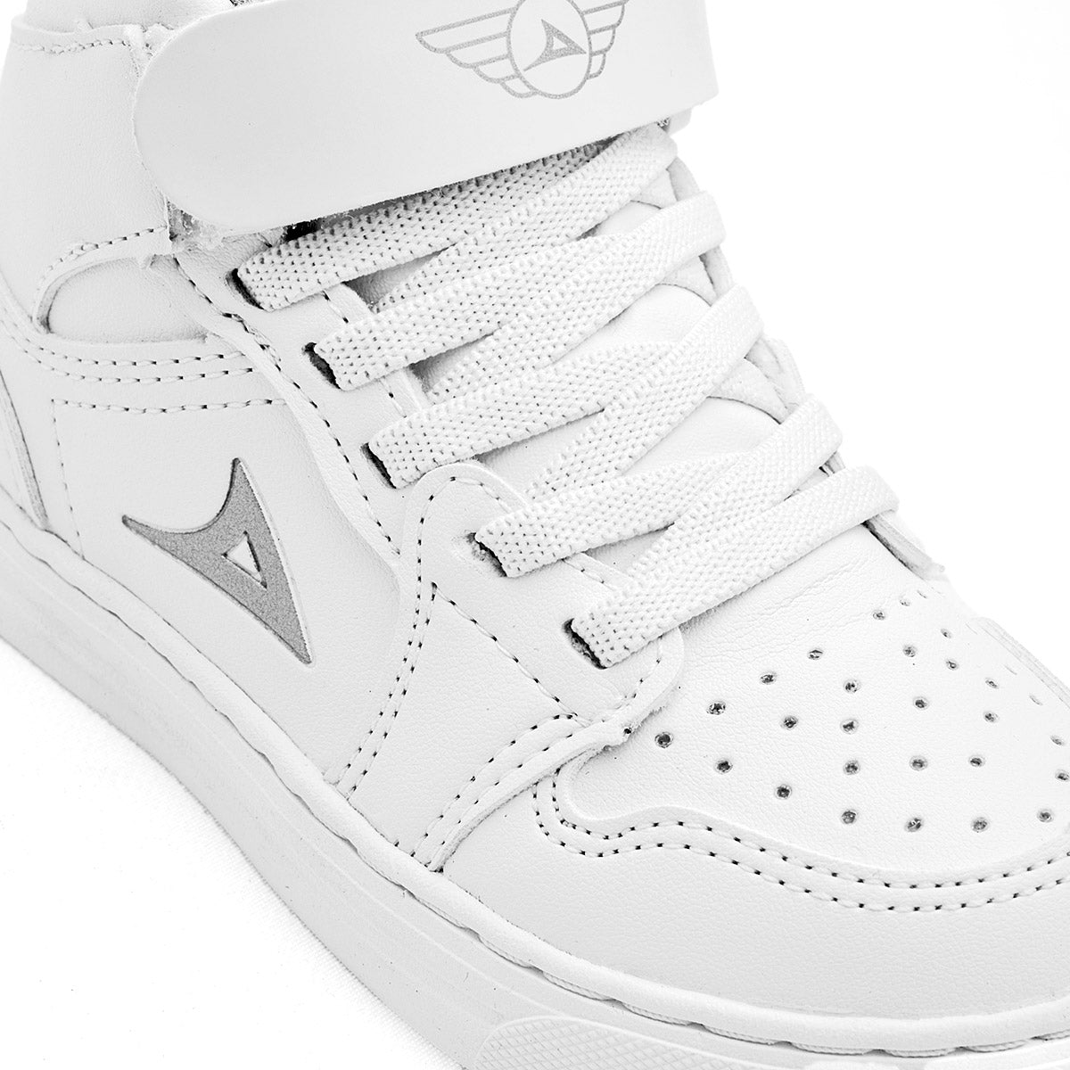 Tenis escolar para Niño marca Pirma Blanco cod. 112732