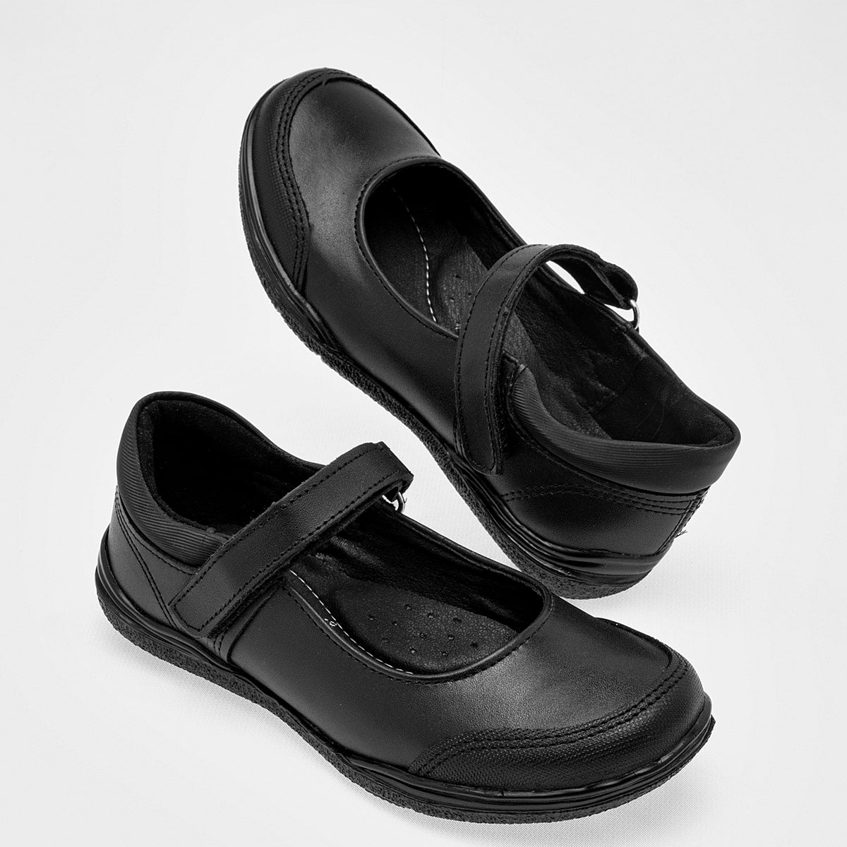 Pakar.com - Zapato para niña marca Yuyin Negro cod. 113627