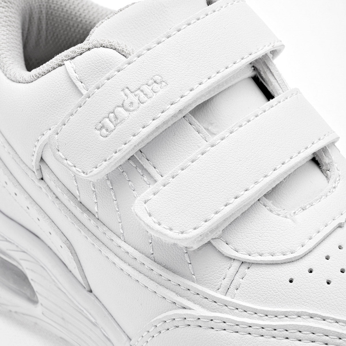 Tenis escolar Audaz para Mujer