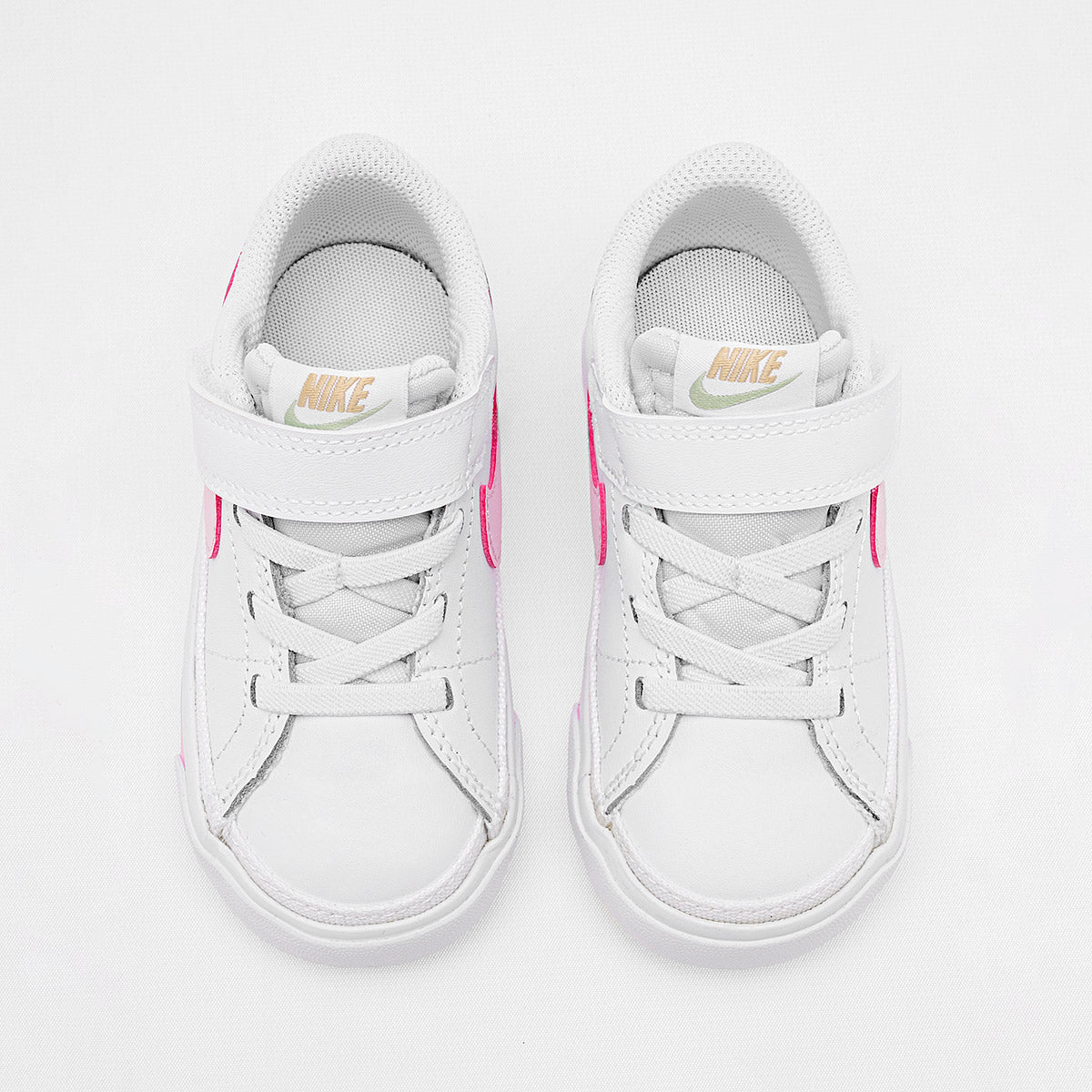 Tenis urbano con velcro Nike para Niña