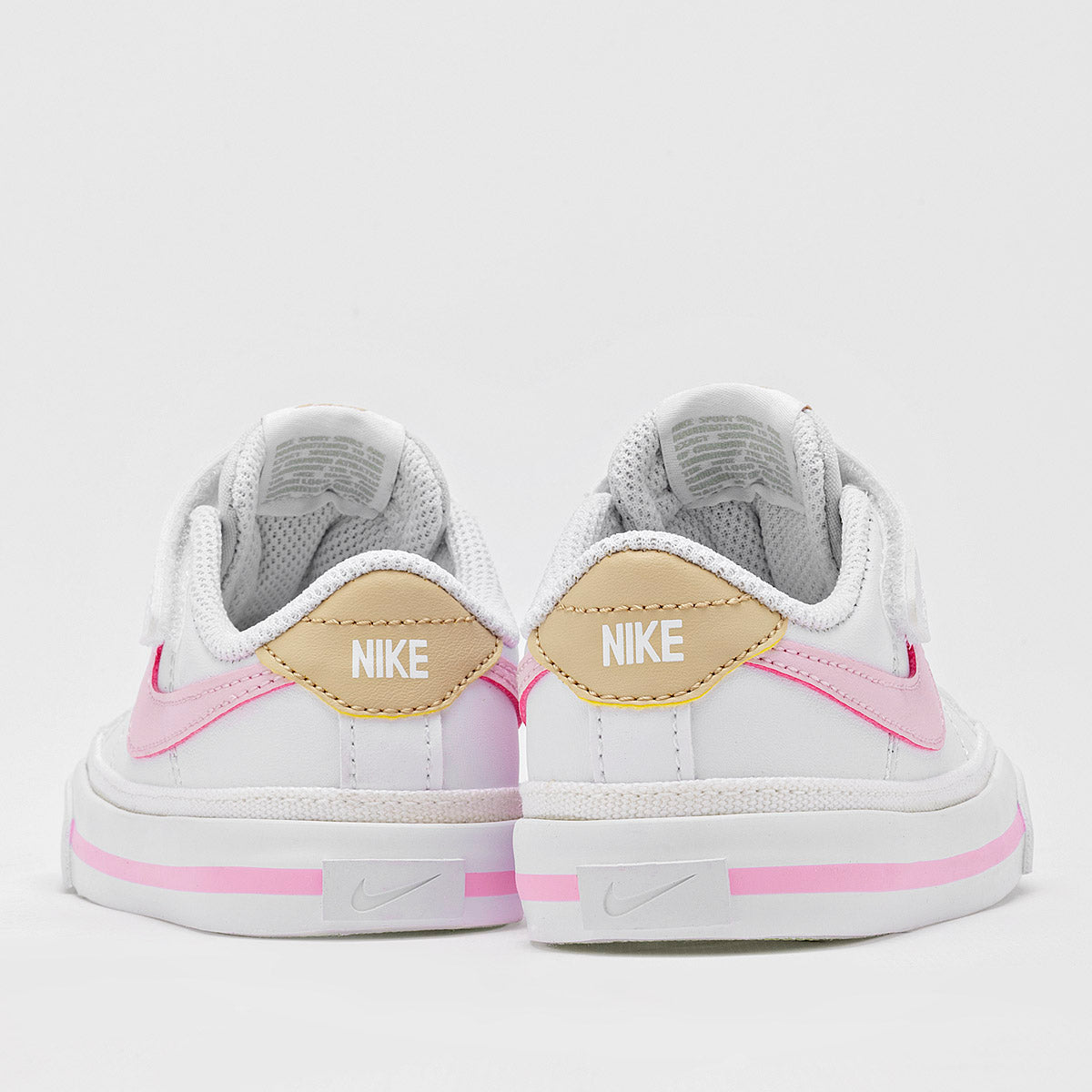 Tenis urbano con velcro Nike para Niña