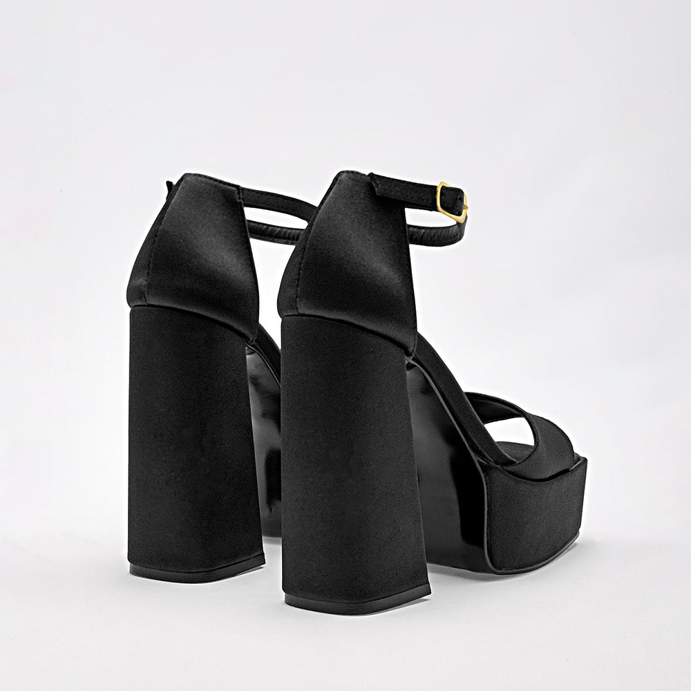 Pakar.com | Tienda online - Zapatilla para mujer D'Cristian - Envío gratis desde $500