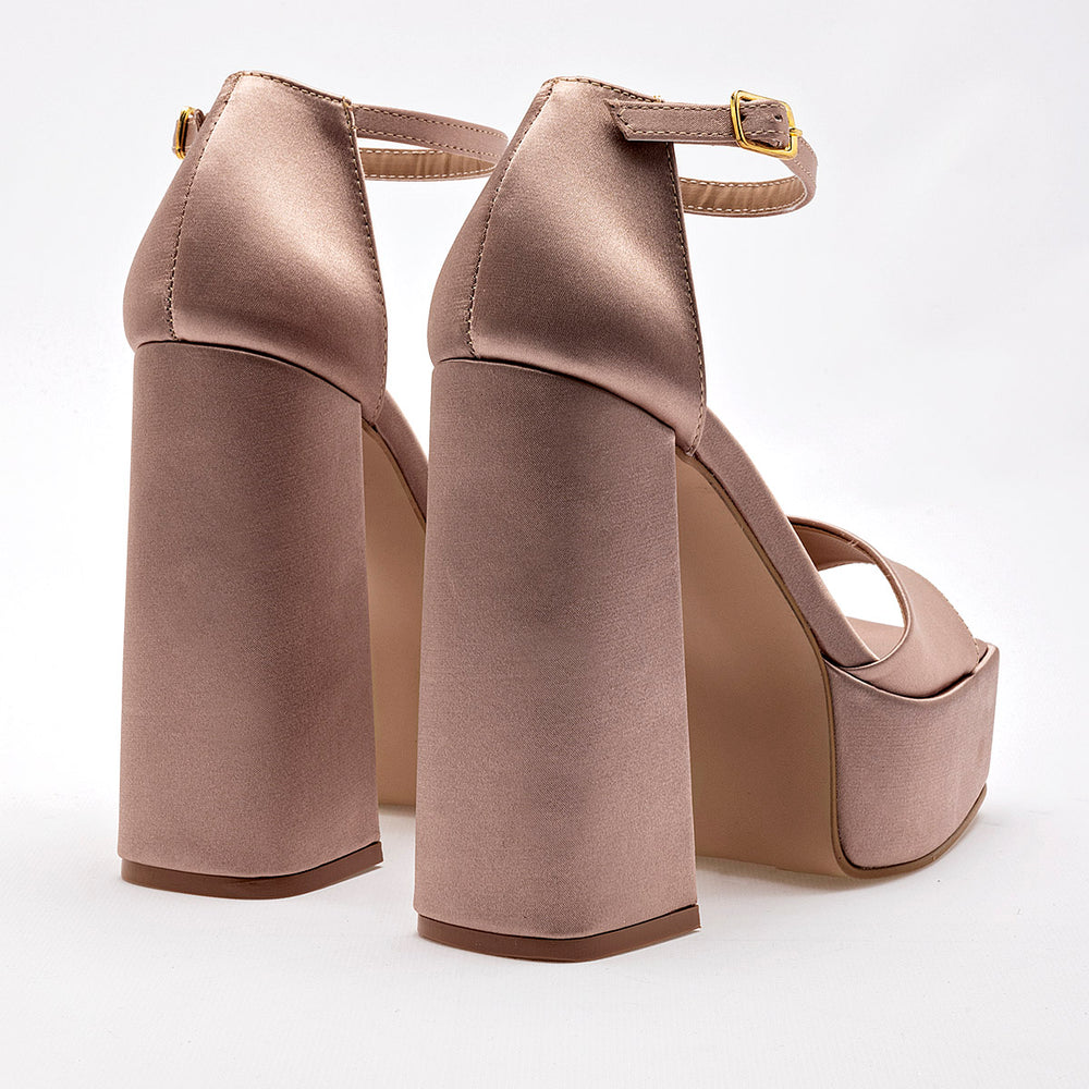 Pakar.com | Tienda online - Zapatilla para mujer D'Cristian - Envío gratis desde $500