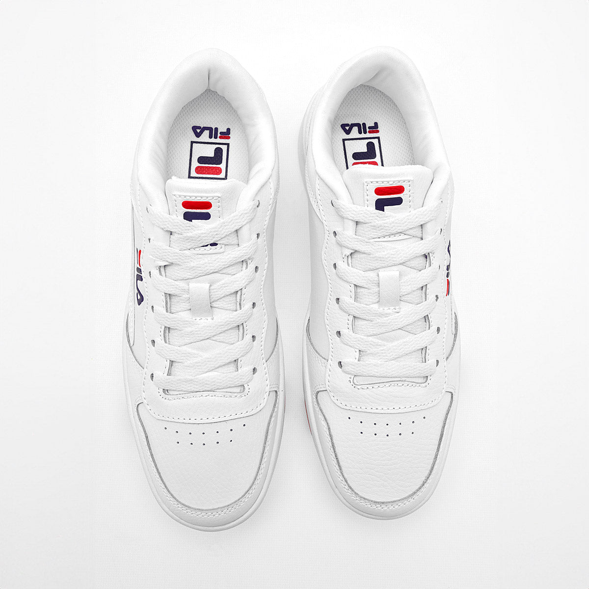Pakar.com | Tienda online - Tenis MGX-100 Fila para mujer