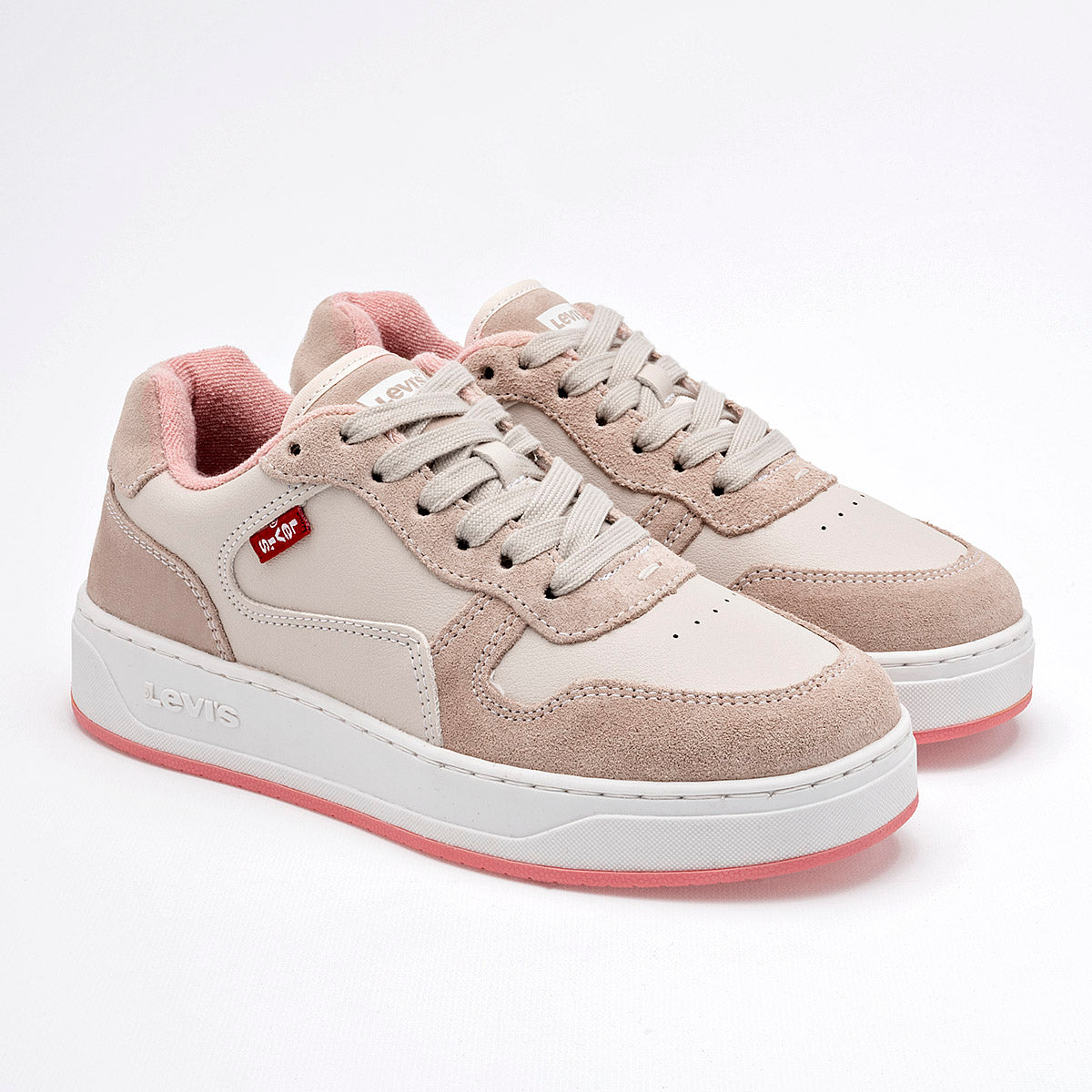 Tenis urbanos para mujer marca Levi's Beige cod. 118674