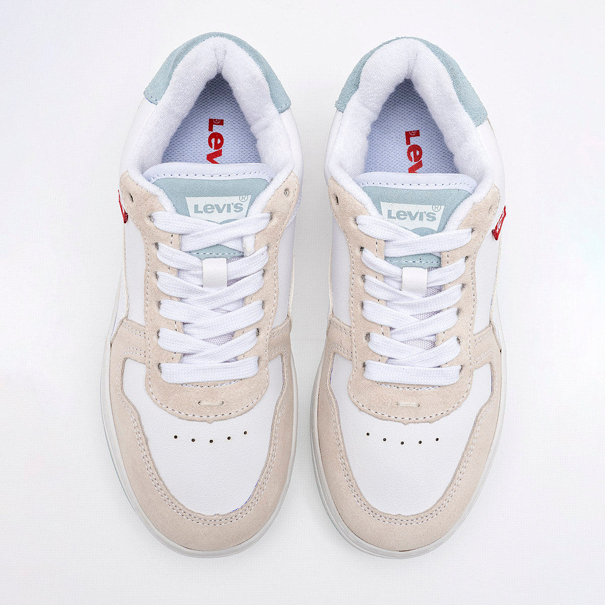 Tenis para mujer marca Levi's Blanco cod. 118675