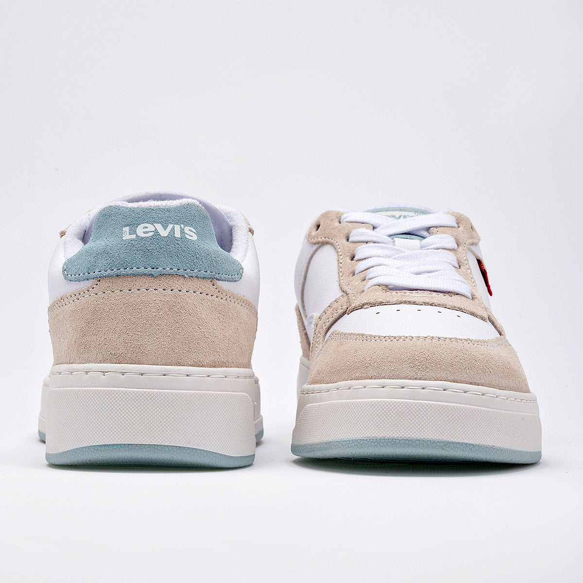 Tenis para mujer marca Levi's Blanco cod. 118675