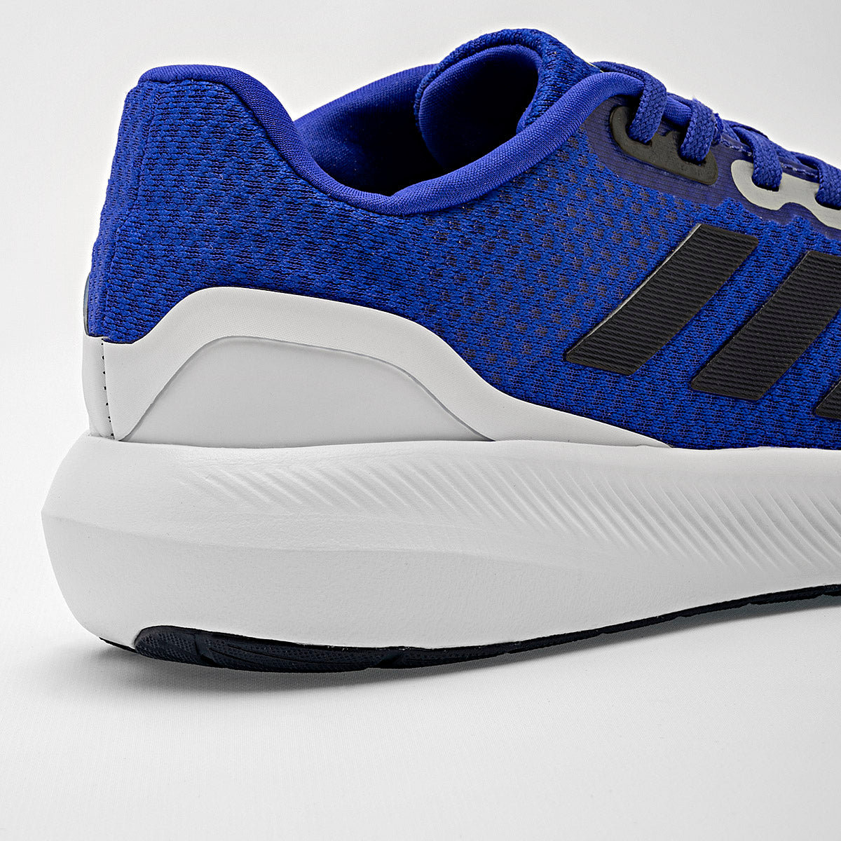 Tenis para Hombre marca Adidas Azul Rey cod. 119038