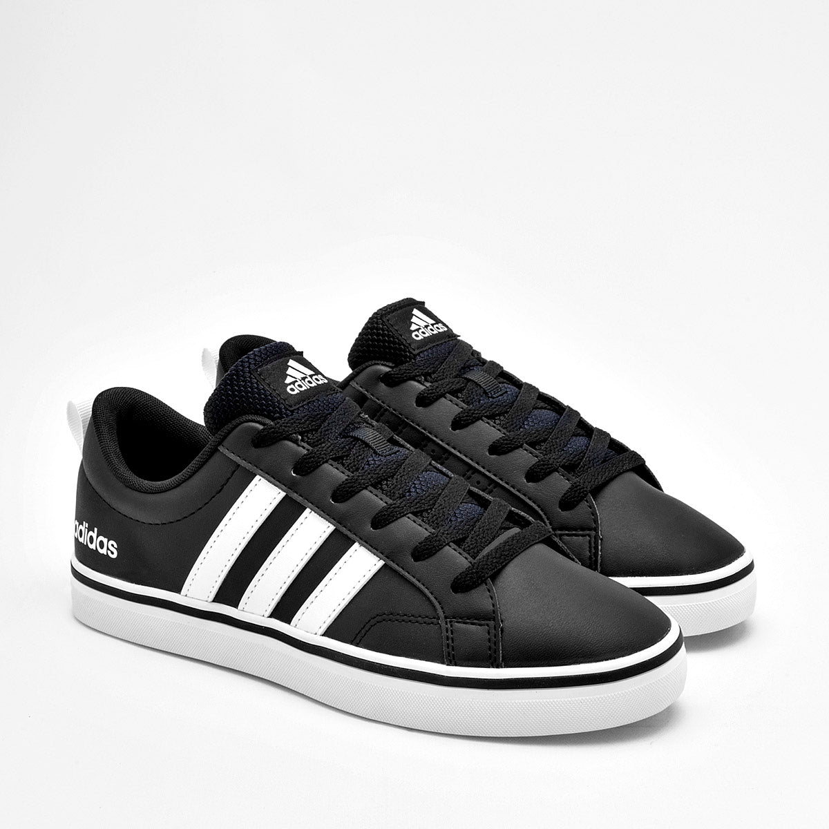 Pakar.com - Julio: Vacaciones de Verano | Tenis urbanos para hombre Adidas cod-119042