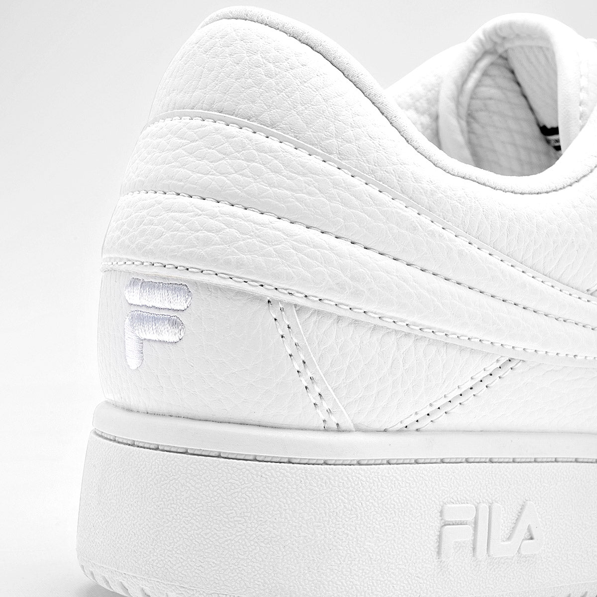 Pakar.com | Tienda online | Calzado Escolar | Tenis urbano A-Low Fila para hombre | Regreso a clases | Vacaciones de Verano