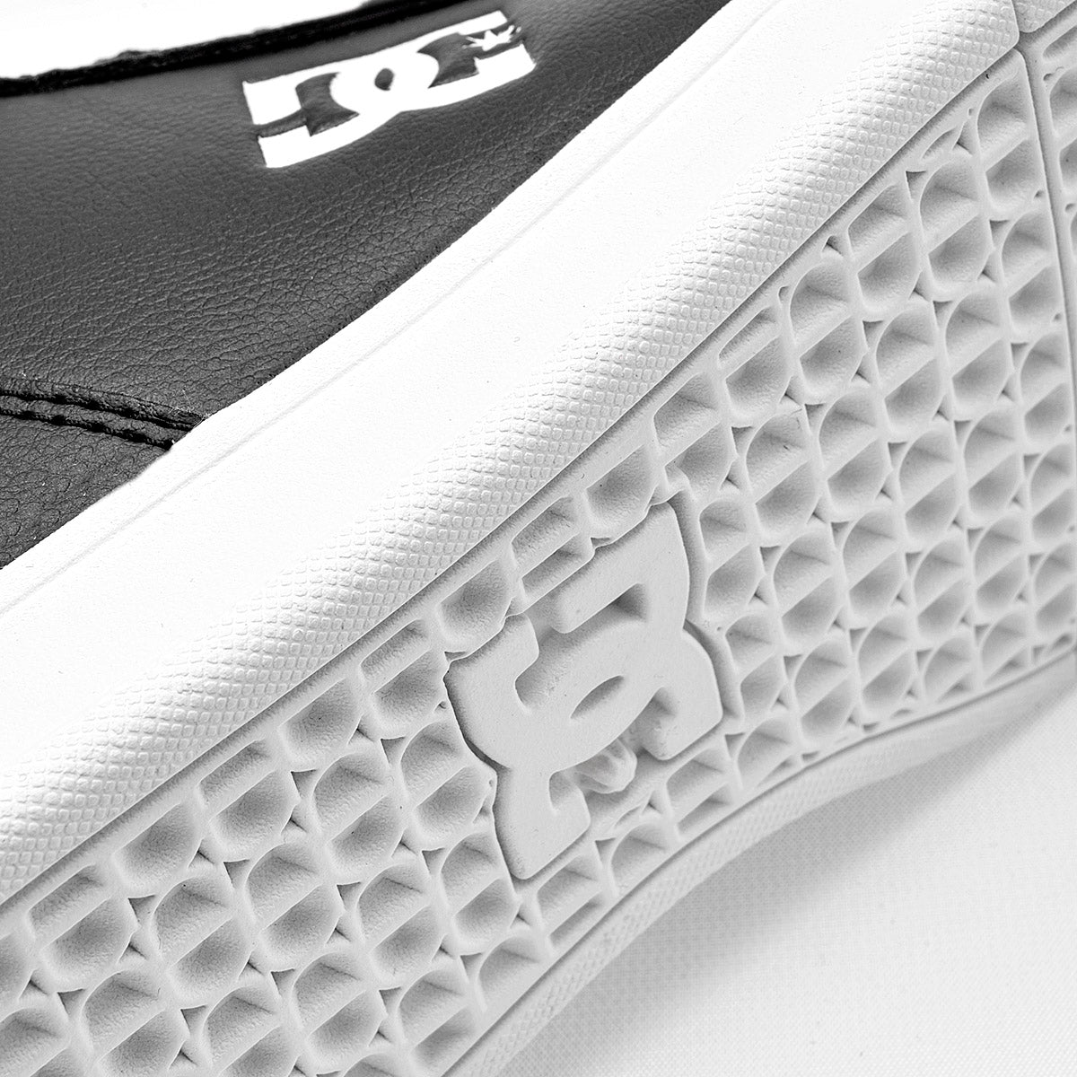 Tenis DC Crisis para hombre marca Dc Shoes Negro cod. 119179