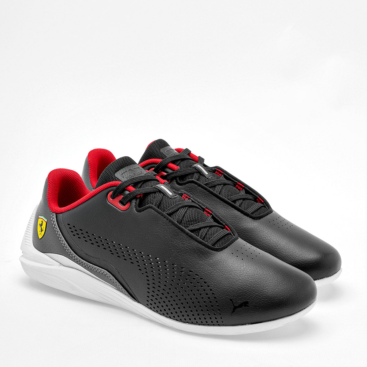 Tenis Ferrari Drift Cat Decima Jr para Joven marca Puma Negro cod. 119280