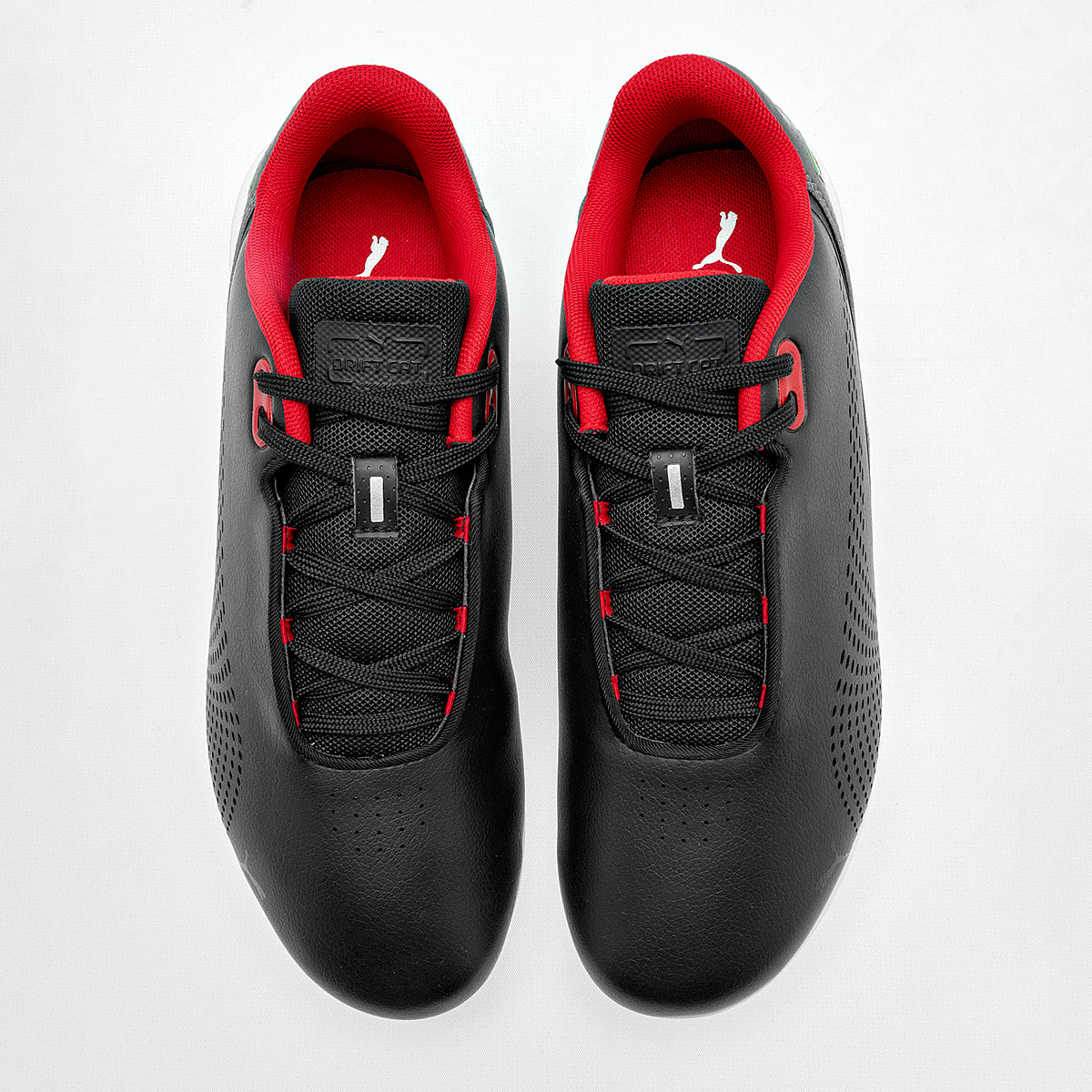 Tenis Ferrari Drift Cat Decima Jr para Joven marca Puma Negro cod. 119280