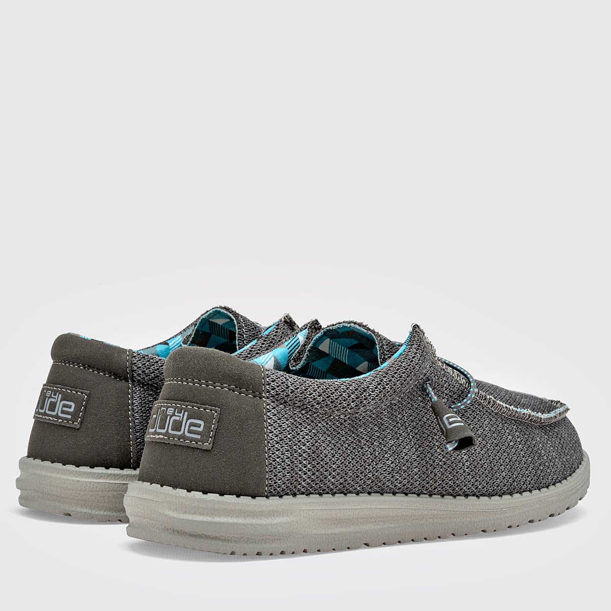 Zapato casual  para Hombre marca Hey Dude Gris cod. 119963