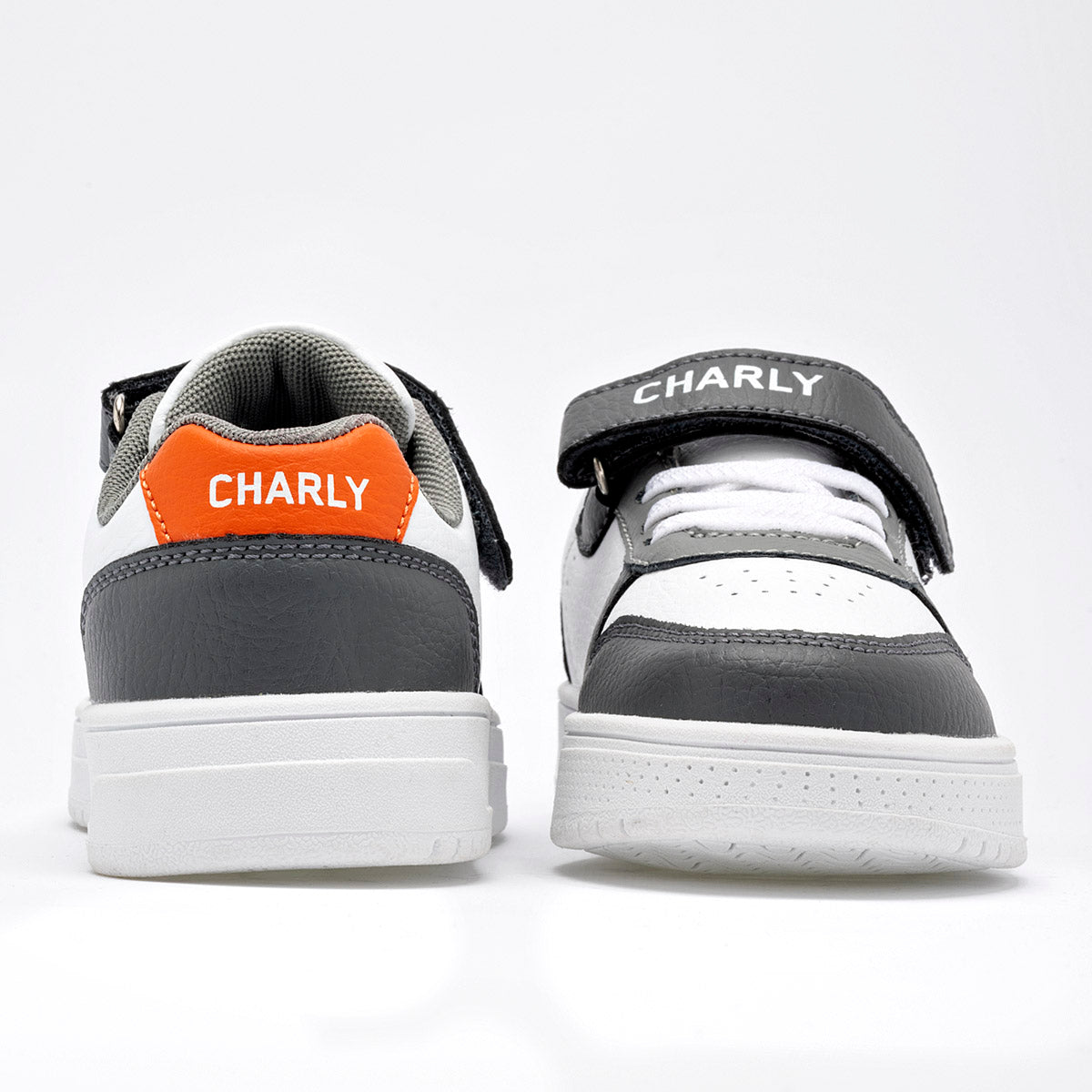 Tenis urbanos para Niño marca Charly Blanco cod. 120478