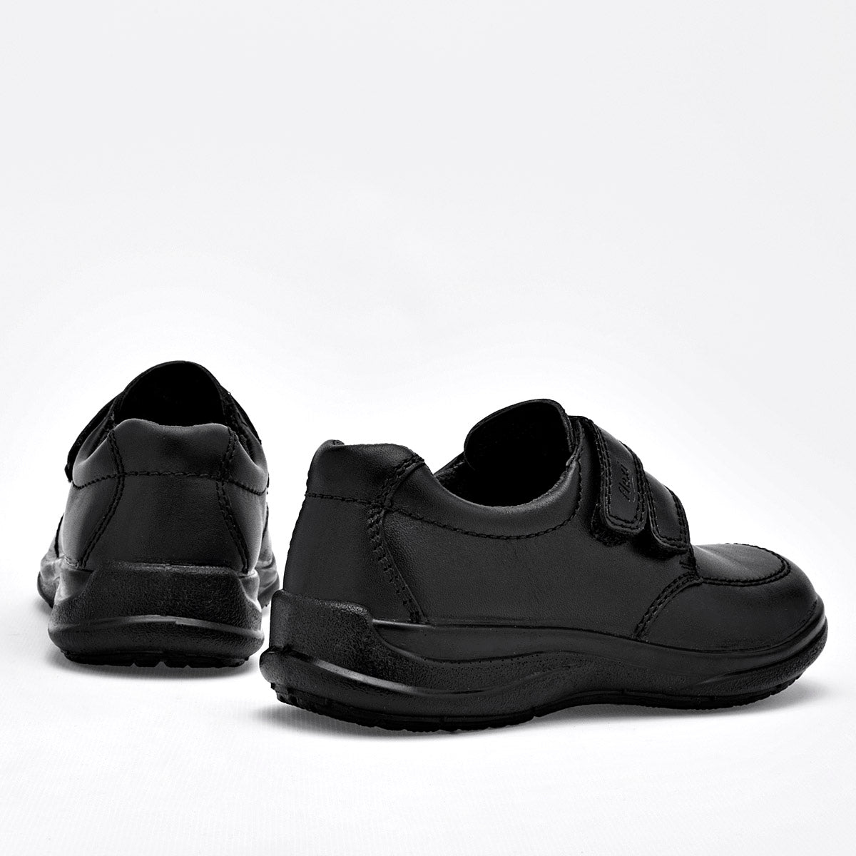 Zapato escolar para Niño marca Flexi Negro cod. 120576