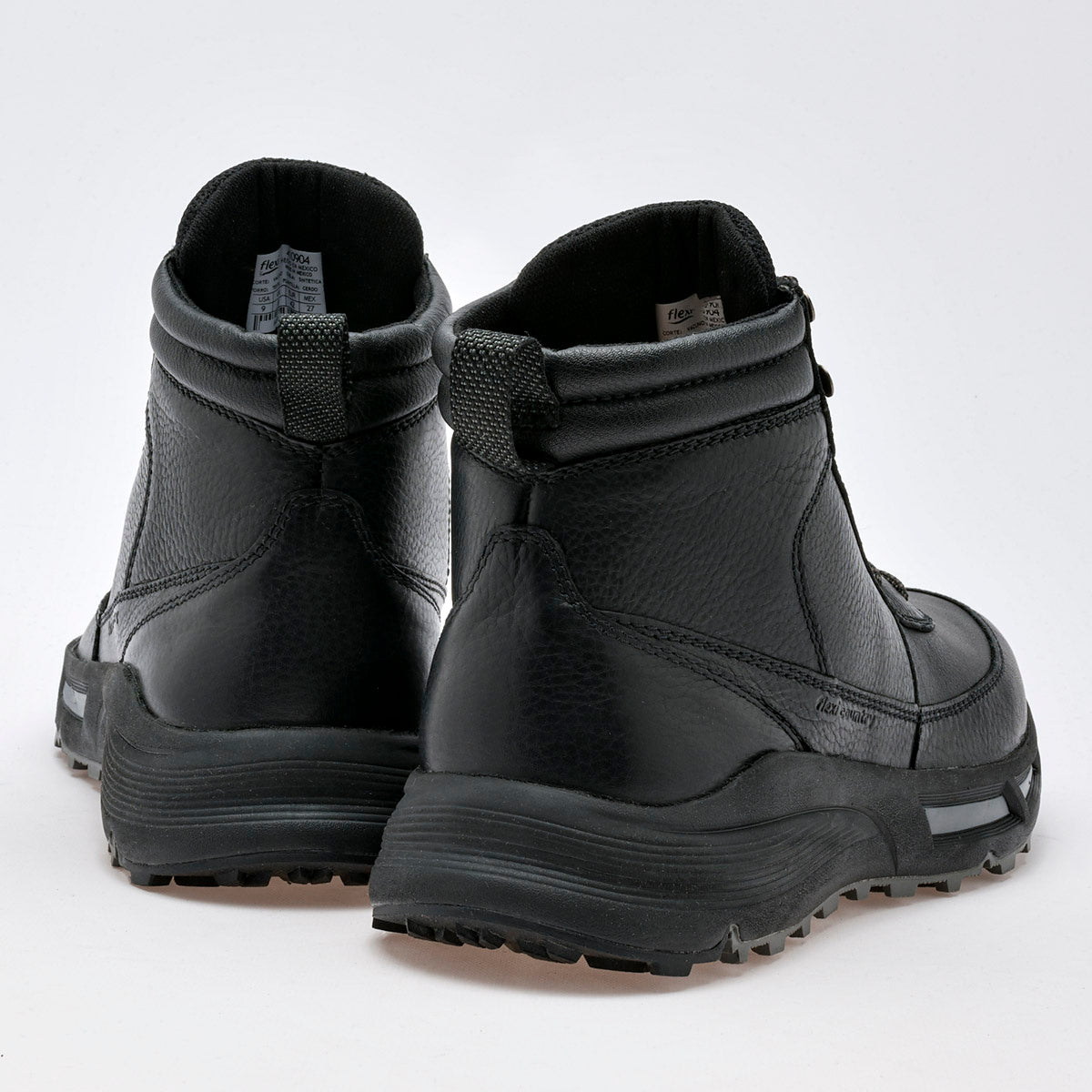 Bota de piel para hombre marca Flexi Negro cod. 120589